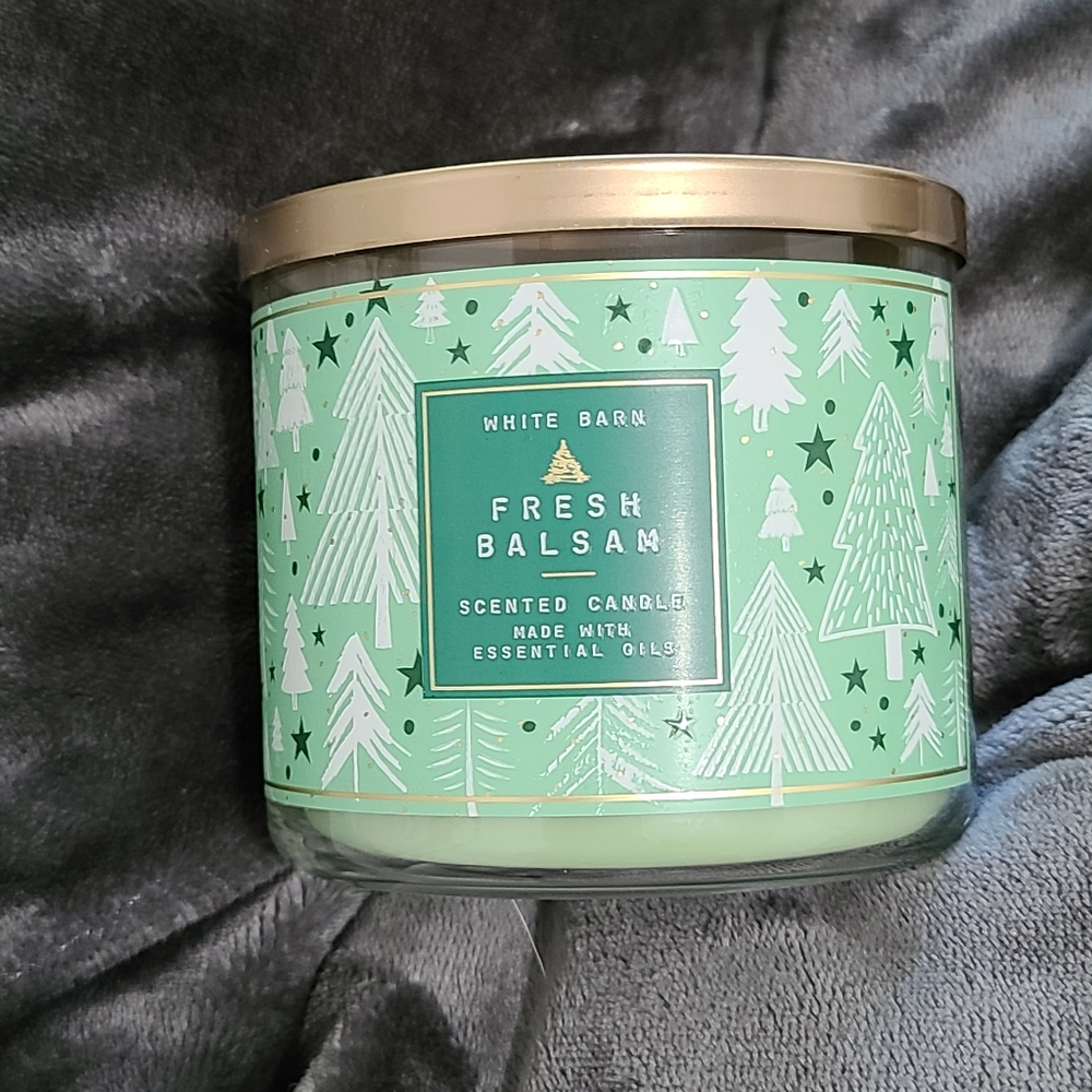 Last one White barn fresh balsam candle 3 wk - Picture 2 of 2